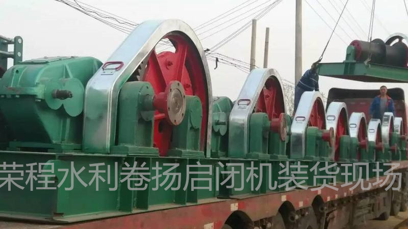 ��P���]�C